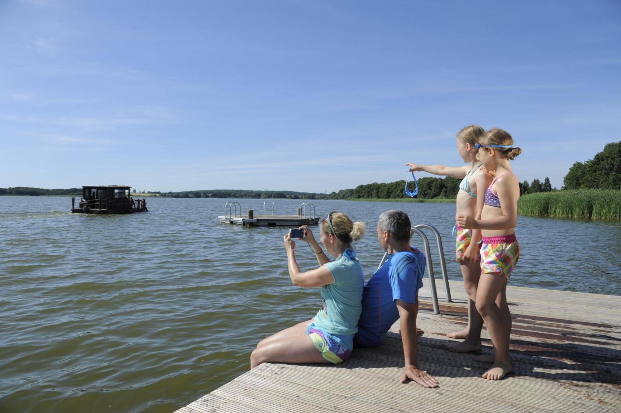 Camping-Und Ferienpark Havelberge Gross Quassow Номер фото
