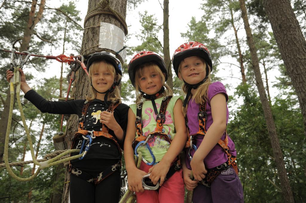 Camping-Und Ferienpark Havelberge Gross Quassow Экстерьер фото
