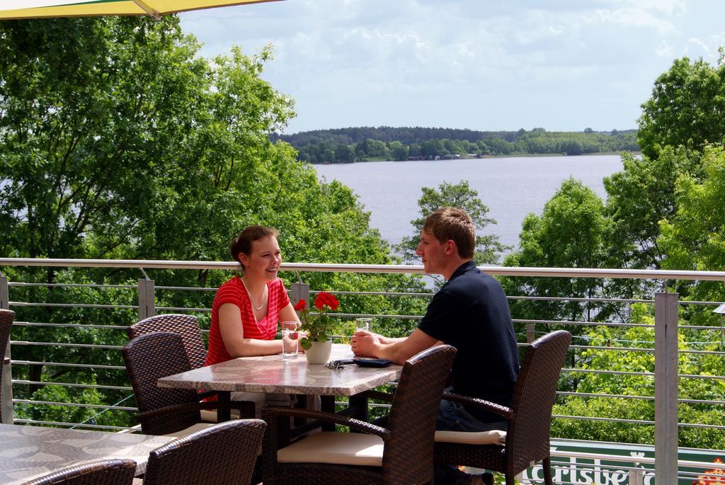 Camping-Und Ferienpark Havelberge Gross Quassow Номер фото